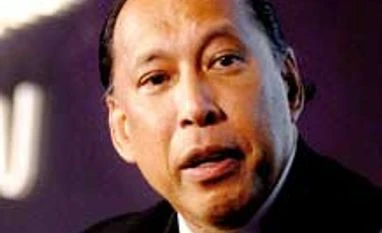 Raymond Bickson resigns from Oriental Hotels