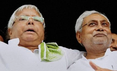 Lalu and Nitish will split up before polls in Bihar: Katheria