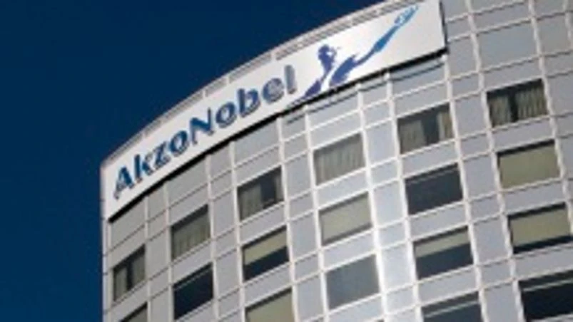 AkzoNobel restructures performance coatings business AkzoNobel restructures performance coatings business
