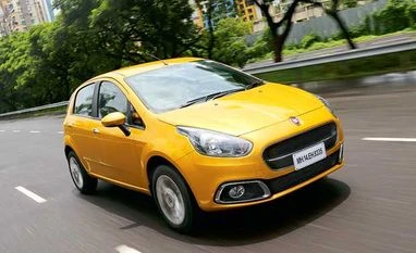 Italian diesel probe: Fiat Chrysler models allowed to skip key tests Fiat Punto Evo