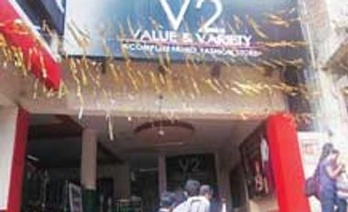 After Vishal Retail debacle, founder focuses on e-commerce V2 Retail