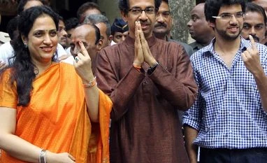 65% turnout in Maharashtra, Mumbai records a paltry 50%