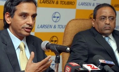 L&T net profit up 7% but may miss FY15 revenue, margin guidance