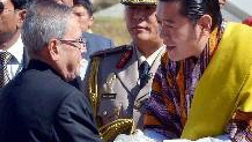 Pranab Mukherjee and Jigme Khesar Namgyel Wangchuck