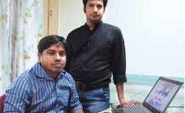With EZMove, it's easy to move Anand Agarwal (right) and Vishwajeet Singh started the company in 2012