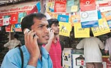 Unfair to only blame telcos for call drops: Assocham