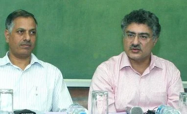 IIM-A board shortlists three candidates for chairman's post (L-R): Vijay Paul Sharma, Chairperson - PGP-ABM at Indian Institute of Management, Ahmedabad (IIM-A); Ashish Nanda, Director, IIM-A at a press conference within IIM-A campus in Ahmedabad (pic: Yasin D)