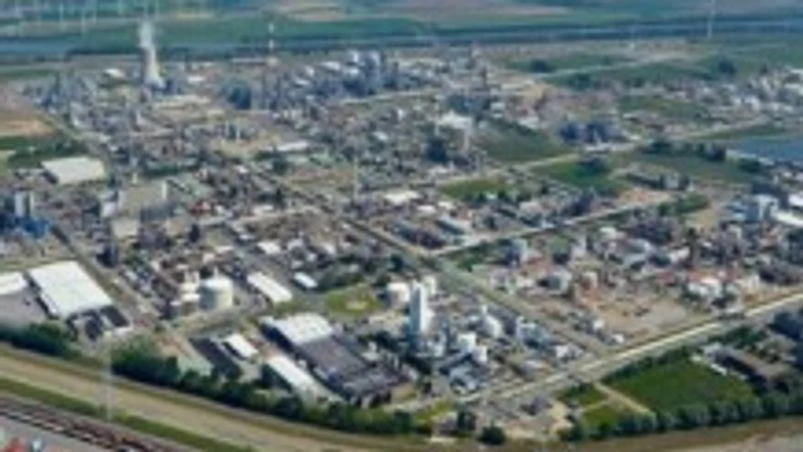 BASF to invest $625 mn for enhancing superabsorbent capacities BASF to invest $625 mn for enhancing superabsorbent capacities