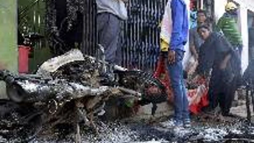 Vehicles set on fire after clashes broke out between two groups in Karond area of Bhopal