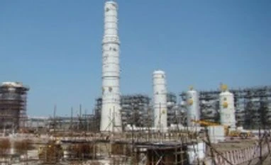 Reliance ropes in Mitsui to ship ethane from US to India