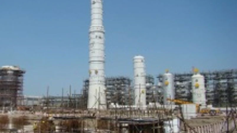 Reliance ropes in Mitsui to ship ethane from US to India Reliance ropes in Mitsui to ship ethane from US to India