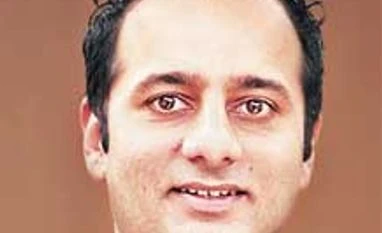 Garage to goldmine, in fast lane Shailesh Lakhani