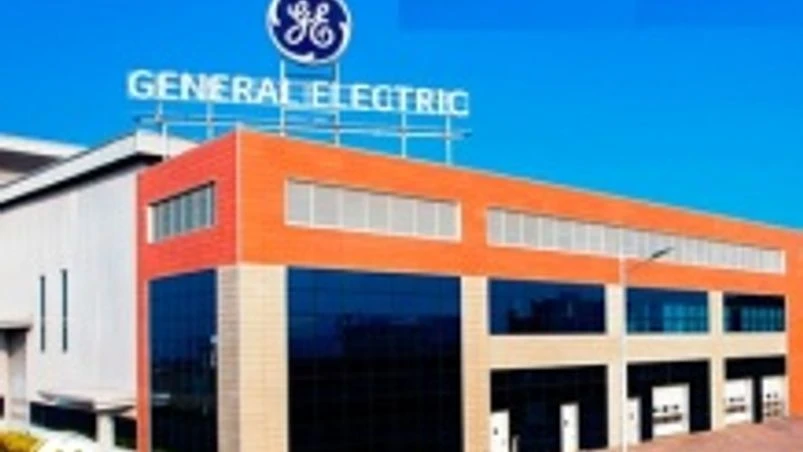 PM Narendra Modi inaugurates GE's 'Brilliant Factory' in Pune PM Narendra Modi inaugurates GE's 'Brilliant Factory' in Pune