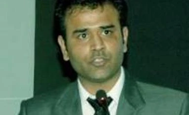 Corporate espionage: Fire destroys 'assets' at arrested energy consultant's office