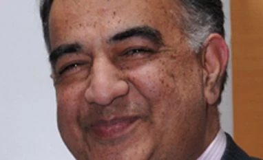 We're in intense talks with govt on 10-12 projects: Shailender Kumar