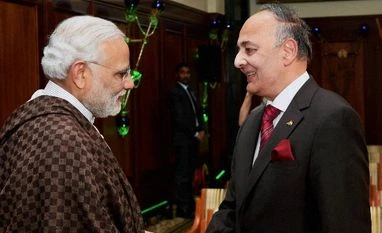 Govt sets up panel to consider declassification of Netaji-related files