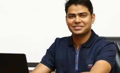Do we need more people like housing.com's Rahul Yadav?