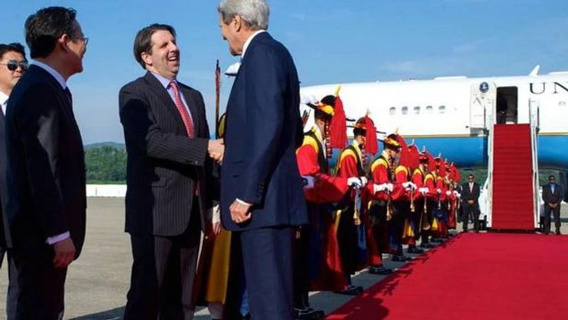 US Secretary of State, John Kerry arrives in Seoul, South Korea
