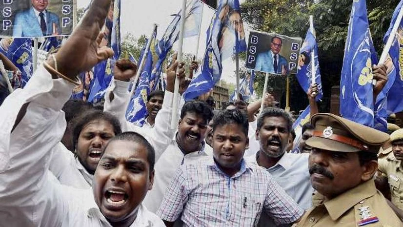 IIT-M, Smrtiti Irani IIT-M, Smrtiti Irani