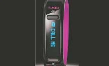 Smart bands for an active life Timex Ironman Move X20