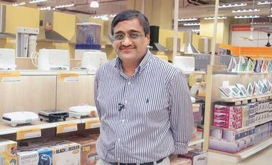 Future Group readies BigBazaar for ecommerce play Kishore Biyani