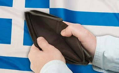 Greek referendum poll shows lead for "No" vote