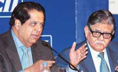 NDB will build project pipelines by April 2016: Kamath