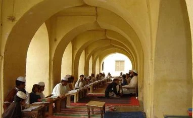 Displaying Modi's photo in madrassa against Sharia: Darul Uloom fatwa chief Madrasa