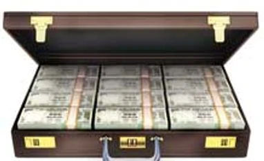 4 Indians on list of unclaimed, dormant a/cs in Swiss banks Black money