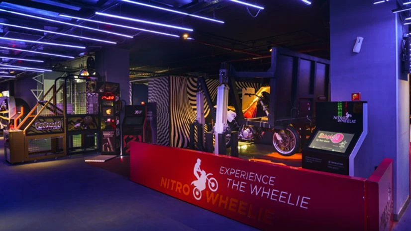 Entrepreneur and former stockbroker Shripal Morakhia started Smaaash Entertainment along with cricketer Sachin Tendulkar in 2009 in Mumbai's Lower Parel Entrepreneur and former stockbroker Shripal Morakhia started Smaaash Entertainment along with cricketer Sachin Tendulkar in 2009 in Mumbai's Lower Parel