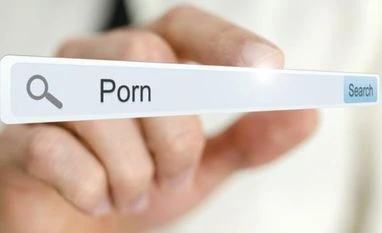 #Pornban: Twitter gives government a hard time over internet porn block