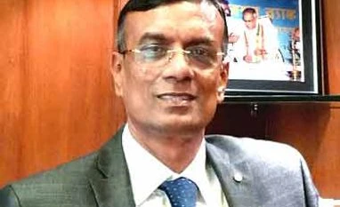 Would like to have 30 mn customers in 5 years: C S Ghosh