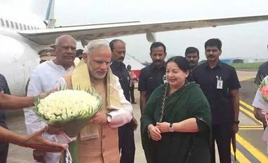 Revenue loss under GST would be around Rs 9,270 cr for TN: Jayalalithaa