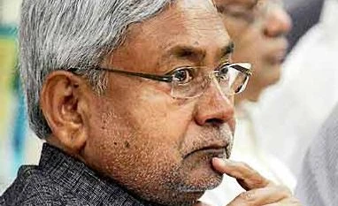 Bihar polls: JU (U) workers protest after Nitish drops Izhar Ahmad Nitish Kumar