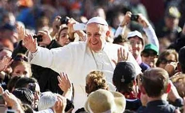 Pope: Bishops who reassign suspect pedophiles should resign Pope Francis