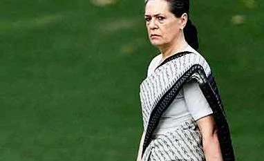 Sonia Gandhi walks, exercises; doctors happy with her progress Sonia Gandhi