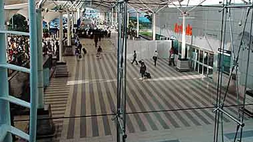 Bengaluru airport T2 phase-1 by 2021, will handle 20 mn more flyers Bengaluru airport T2 phase-1 by 2021, will handle 20 mn more flyers