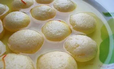 Odisha, West Bengal in a syrupy sweet war