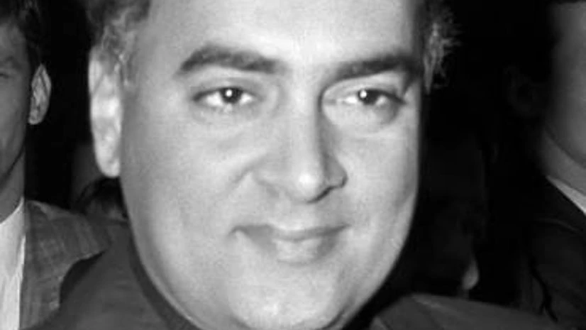 Rajiv Gandhi (Photo: Wikipedia) Rajiv Gandhi