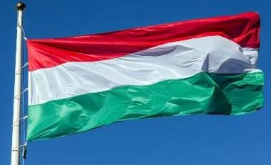 UN warns Hungary it faces a wave of 42,000 more migrants Image via Shutterstock