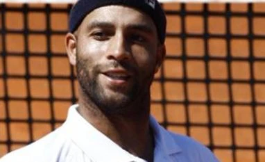 Ex-tennis player James Blake detained by police in mistaken identity case James Blake (Photo: Wikipedia)