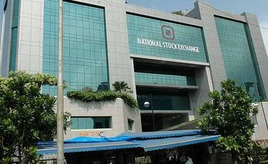 F&O Watch: Nifty must hold above 7,350 for the next upmove National Stock Exchange