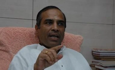 Is Gita Press running out of money? Ishwar Prasad Patwari, Trustee, Gita Press Trust Board