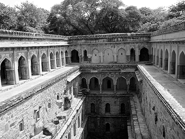 Photographers may need licence for operating at monuments: Culture Ministry Mehrauli 2