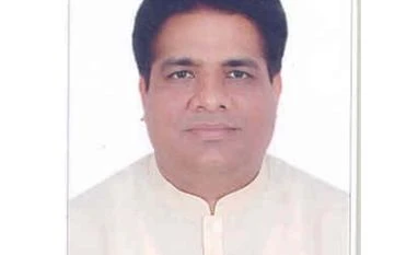 Lalu Prasad provoking disaffection by defending cow slaughter: Bhupender Yadav Lalu Prasad provoking disaffection by defending cow slaughter: Bhupender Yadav