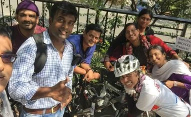 Car-FreeHyderabad Employees in Hyderabad on a car-free day
