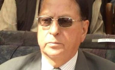 Six more authors return Sahitya Akademi awards Ghulam Nabi Khayal (Photo: Facebook)