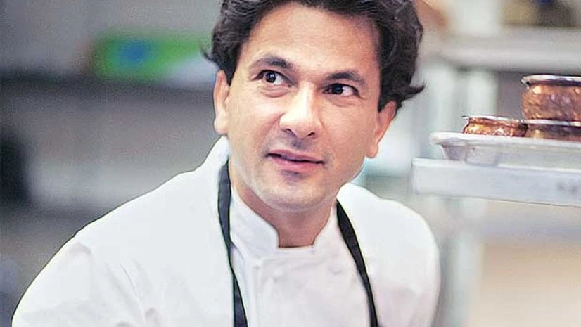 Vikas Khanna Vikas Khanna: Tastefully Indian