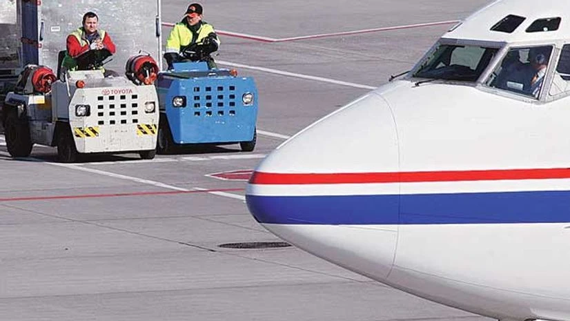 Government buys time in ground-handling row Government buys time in ground-handling row