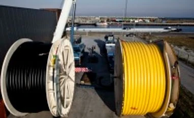 Evonik invests in Dutch plastic pipe maker Airborne Oil & Gas Thermoplastic composite pipes of Airborne Oil & Gas